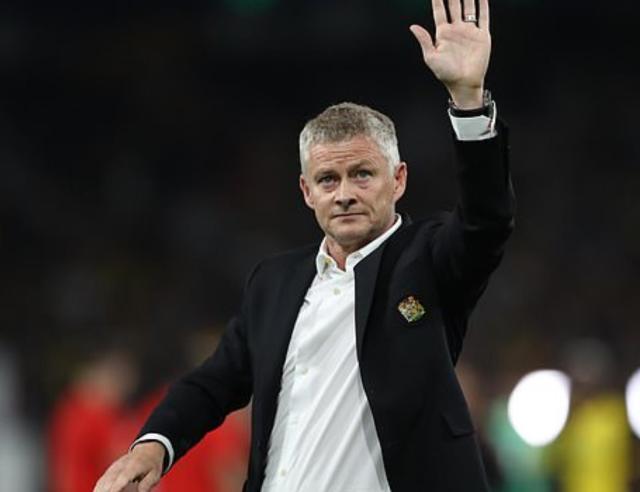 完美电竞-林良锋：请曼联当机立断，早日解雇索尔斯克亚