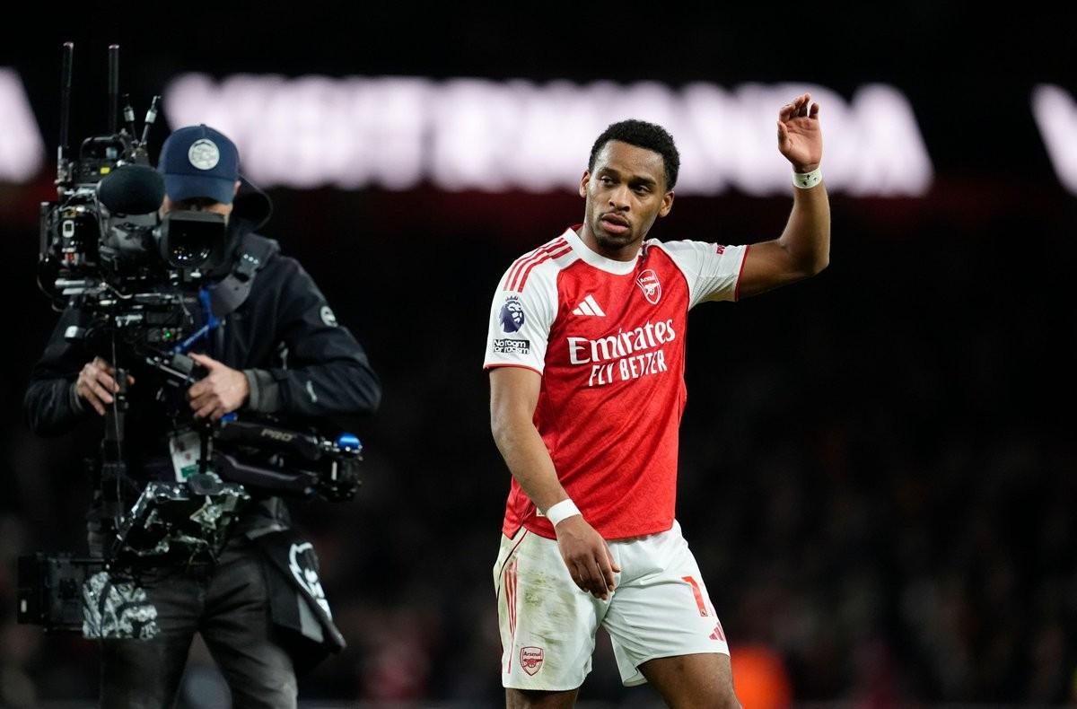 完美世界电竞平台-3球5助，廷贝尔是本赛季英超参与进球最多的后卫