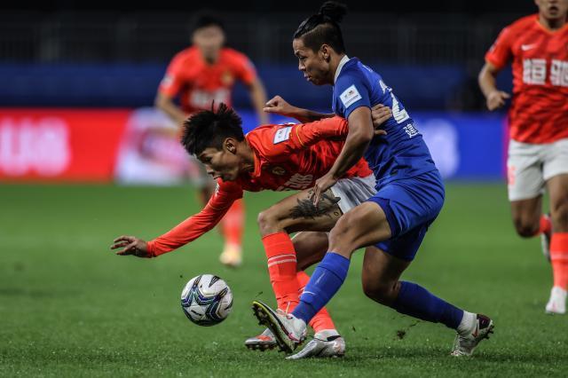 完美电竞-恒大足校11人获得一线队机会 有潜力但还没有实力